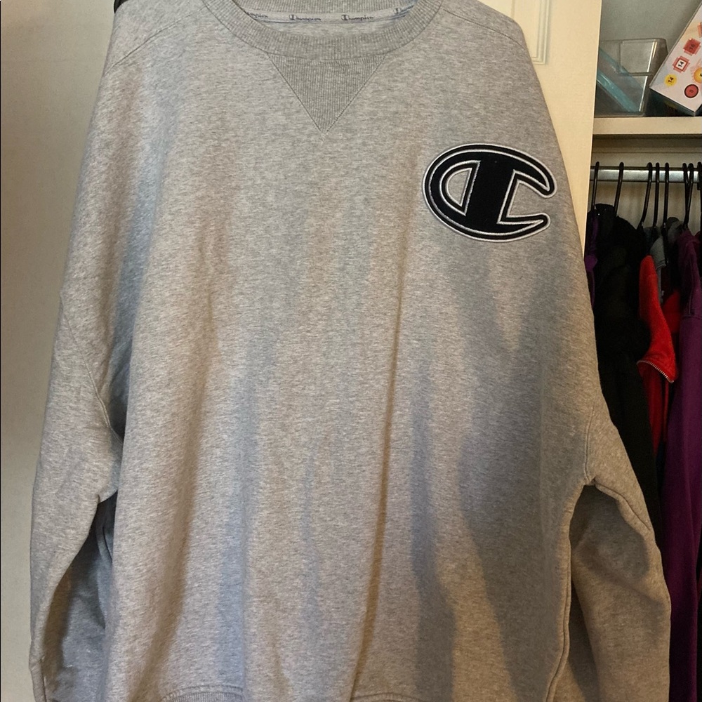 Champion Sweatshirt